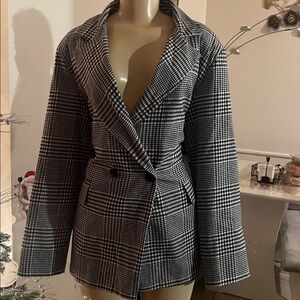 Boohoo Black and White Checkered Blazer